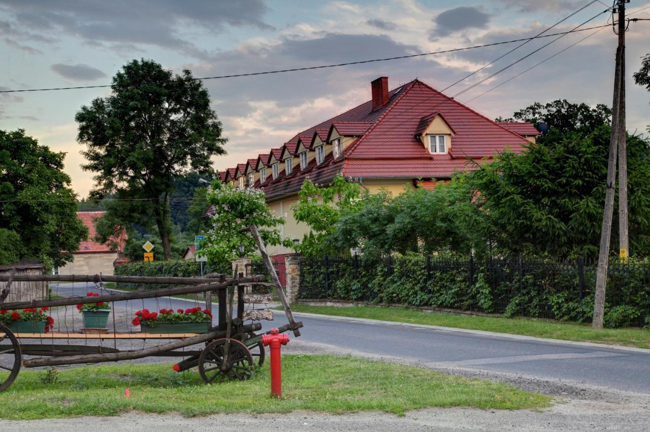 Zespol Palacowo-Parkowy Badzow Polkowice Luaran gambar